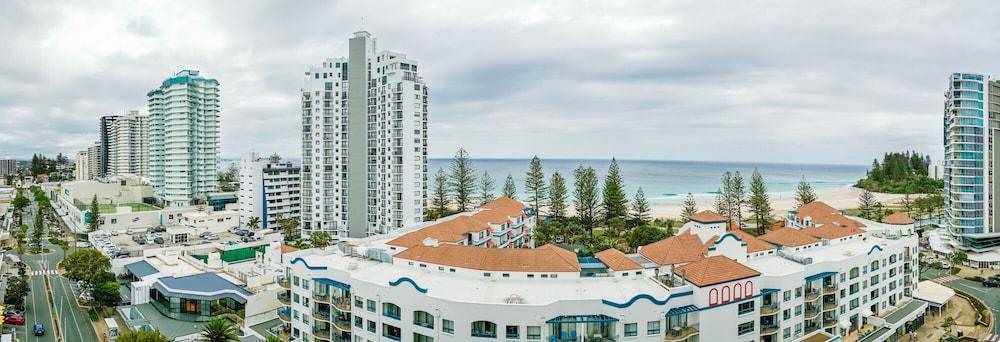Beachcomber International Resort Coolangatta Esterno foto