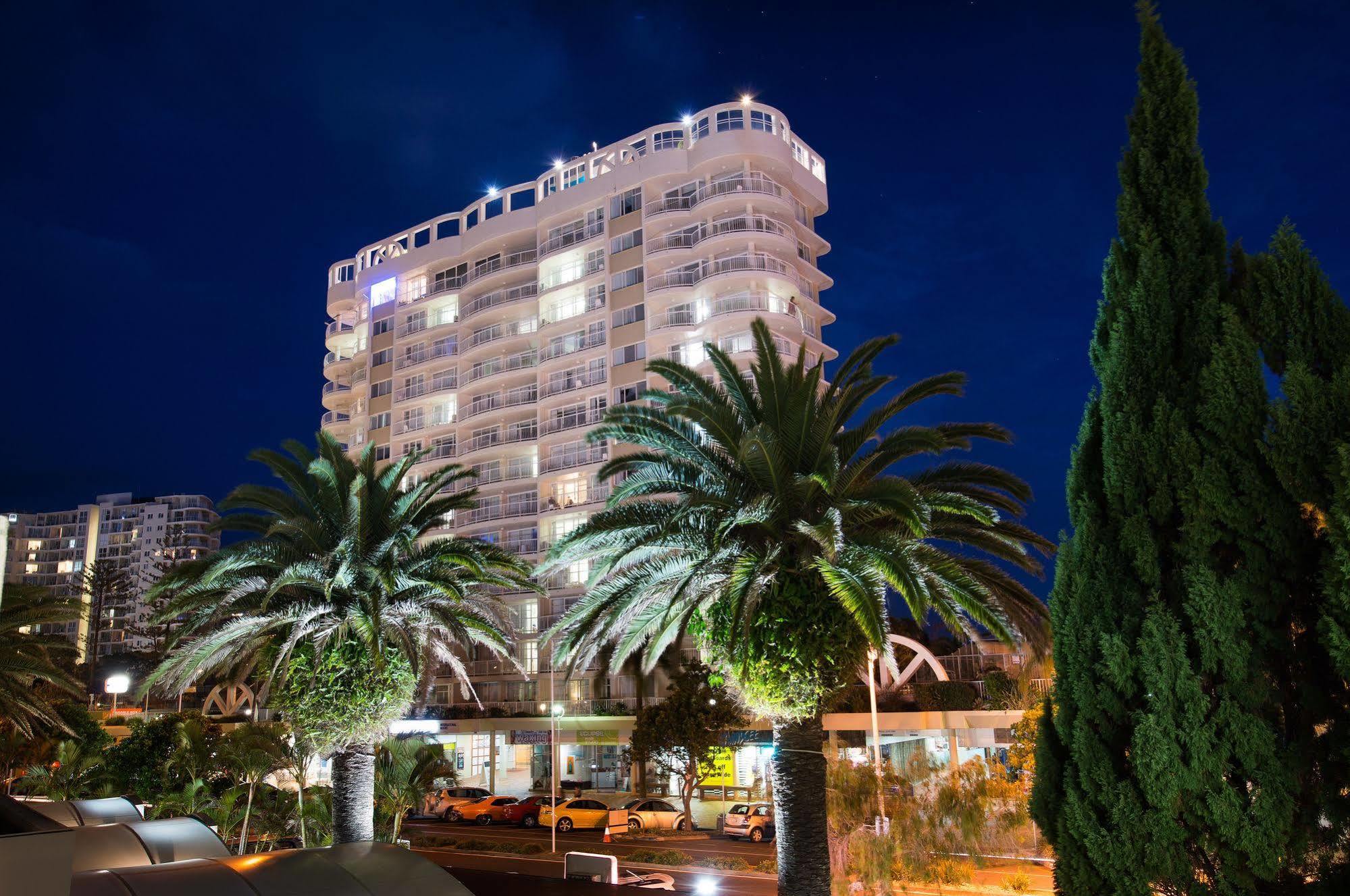 Beachcomber International Resort Coolangatta Esterno foto